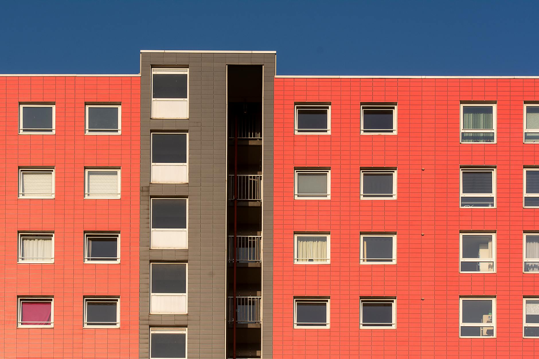 2030세대, 부동산 시장의 새로운 주역으로 부상: 청약 당첨 비중 60% 돌파의 의미